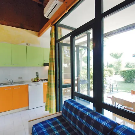 Locazione Turistica Borsetti.9 Holiday home